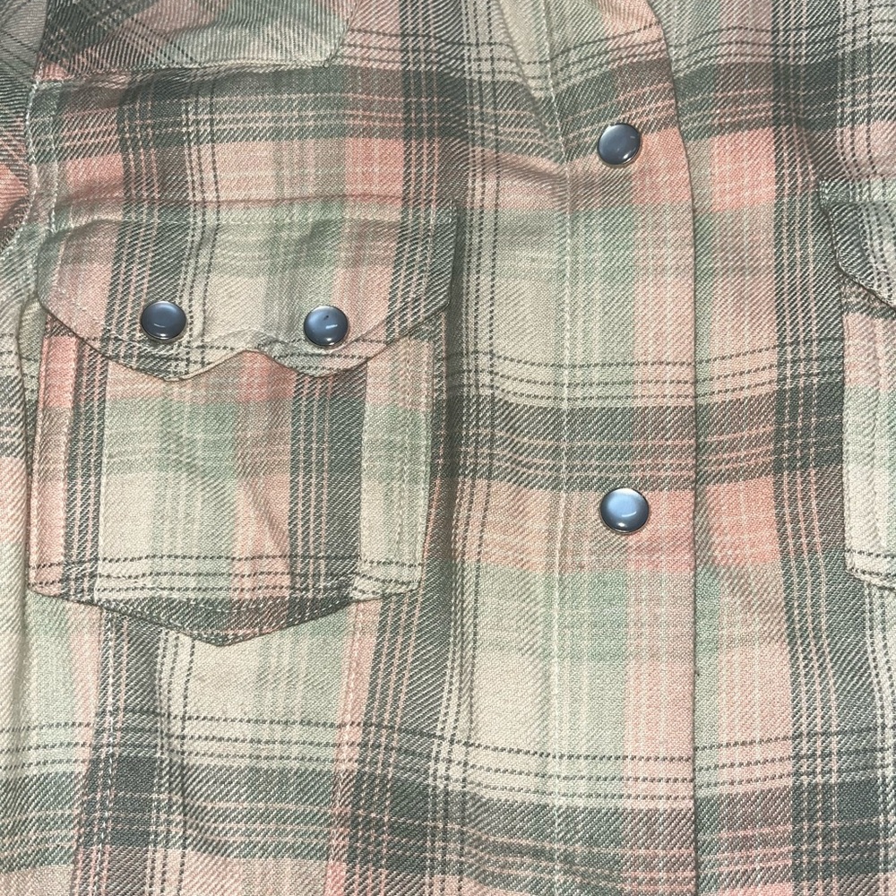 New Tasha Polizzi Western Pearl Snap button front warm flannel Shirt pink/gr… - Picture 10 of 16
